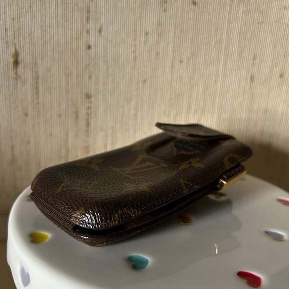 Louis Vuitton Etui Phone Holder Euc - Picture 6 of 9